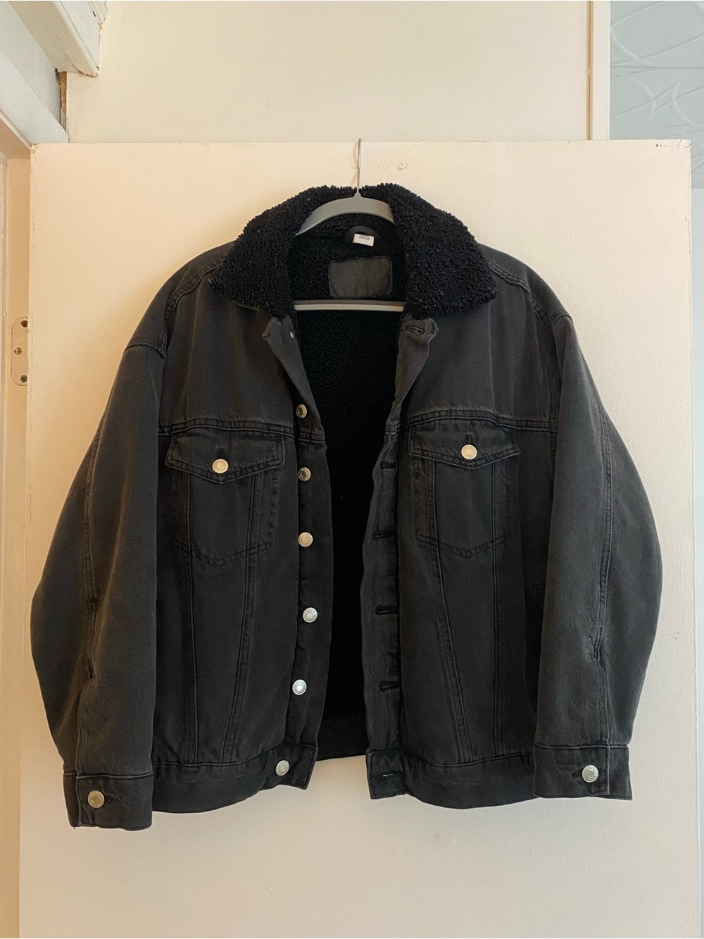 H&M Women's Black Teddy-lined denim jacket